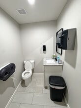 119 E 2nd St, Hallettsville, TX for lease Interior Photo- Image 2 of 17