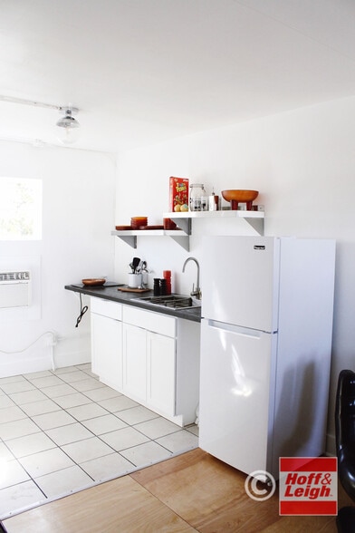 8400 E Colfax Ave, Denver, CO à vendre - Photo intérieure - Image 2 de 5