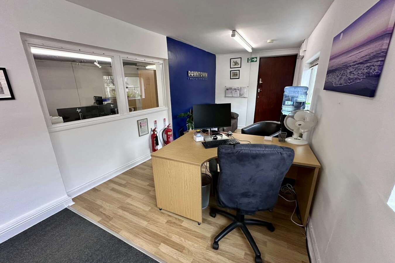 109 High St, Thame, OXF OX9 3DZ - Unité Rear - - Photo intérieure - Image 2 of 7