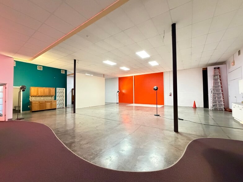 1401 22nd St N, Saint Petersburg, FL for lease - Building Photo - Image 3 of 29