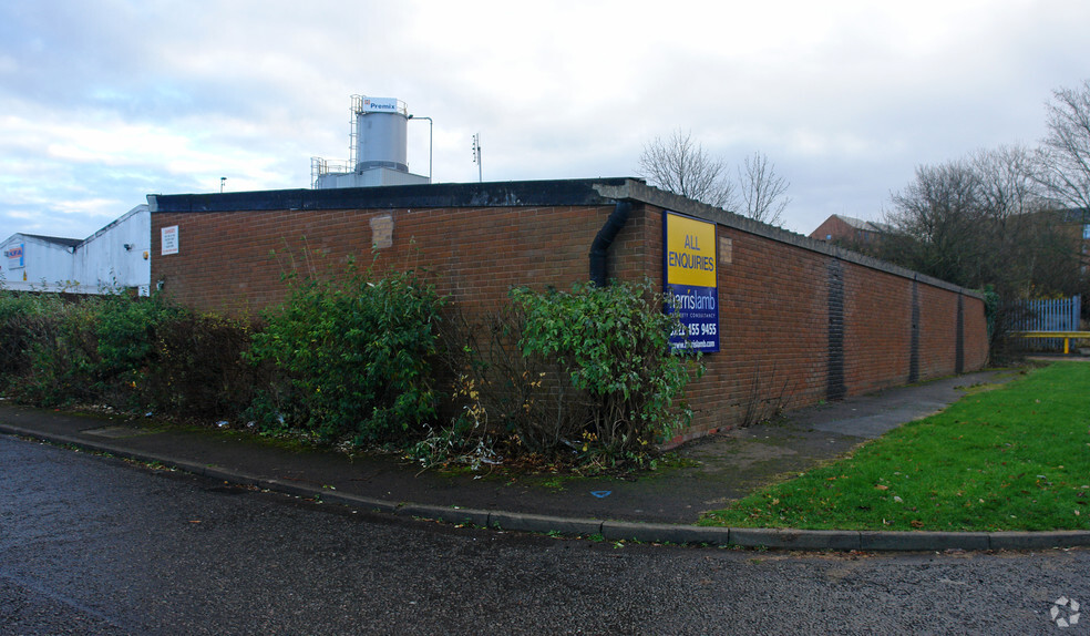 Hewell Rd, Redditch à vendre - Photo principale - Image 1 de 1