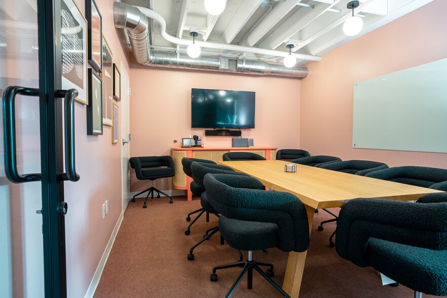 2659 State St, Carlsbad, CA à louer - Photo du bâtiment - Image 3 de 12