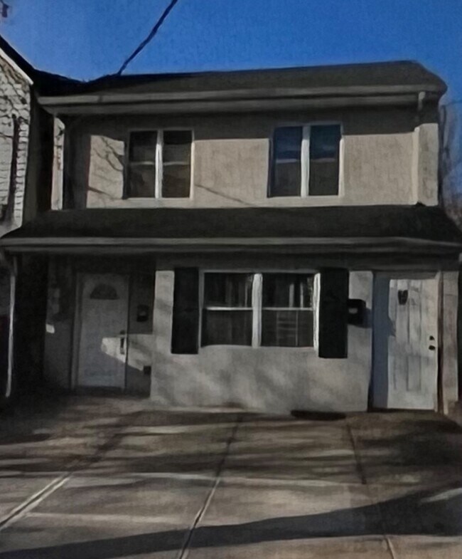 More details for 98 Montgomery Ave, Staten Island, NY - Multifamily for Sale
