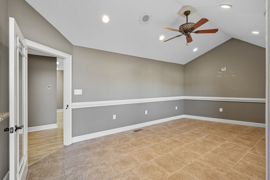 224 Shallowford Rd NW, Gainesville, GA à louer - Photo du bâtiment - Image 2 de 35