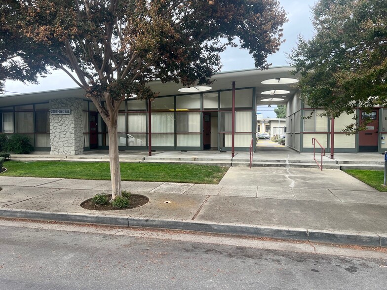 2040 Forest Ave, San Jose, CA for lease - Building Photo - Image 2 of 13