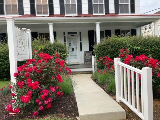 417 Main St, Laurel, MD à louer - Photo du bâtiment - Image 3 de 17