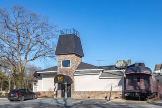 Plus de détails pour 10 S Woods Corner Rd, East Setauket, NY - Commerce de détail à louer