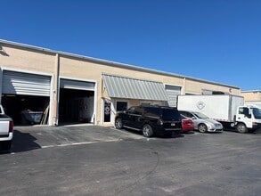 1200-1340 Stirling Rd, Dania Beach, FL à louer Photo du bâtiment- Image 1 de 5