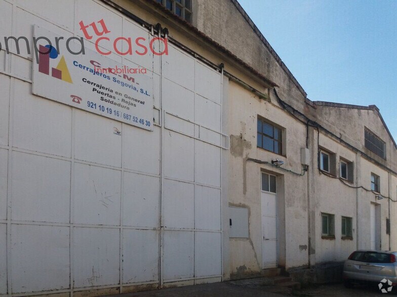 Industriel dans Segovia, Segovia à vendre - Photo du bâtiment - Image 3 de 11
