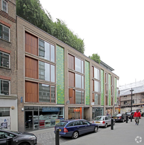 1-5 Berwick St, London for lease - Building Photo - Image 3 of 3
