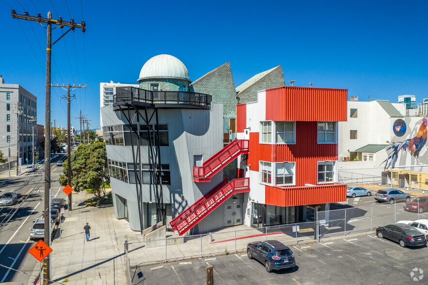 330 2nd St, Oakland, CA for lease - Primary Photo - Image 1 of 58