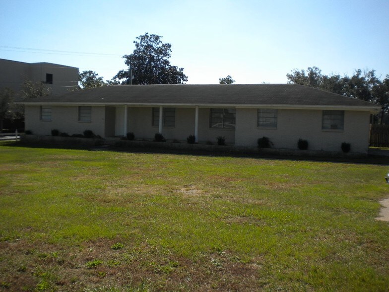 2601 Wilde Lake Blvd, Pensacola, FL à vendre - Photo du bâtiment - Image 2 de 3