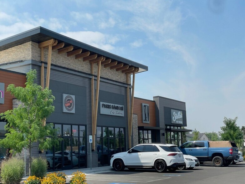 1492 N Webb Way, Meridian, ID à louer - Photo du bâtiment - Image 1 de 8