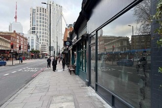 218 City Rd, Londres à louer Photo du bâtiment- Image 1 de 4