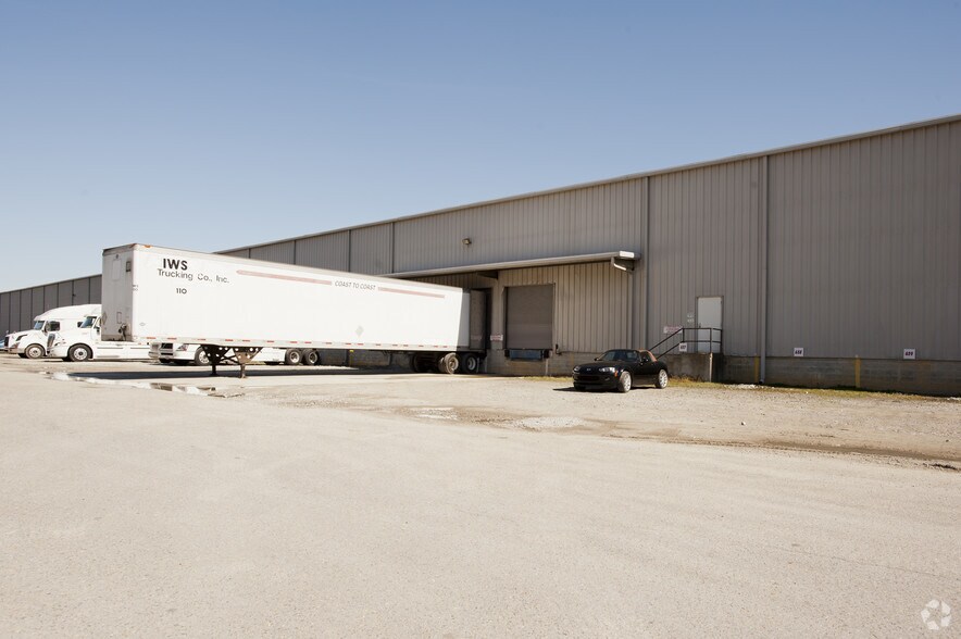 501 Bear Creek Cutoff Rd, Tuscaloosa, AL à louer - Photo du bâtiment - Image 2 de 3
