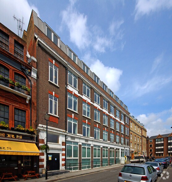 28-32 Aybrook St, Londres à louer - Photo du bâtiment - Image 2 de 6