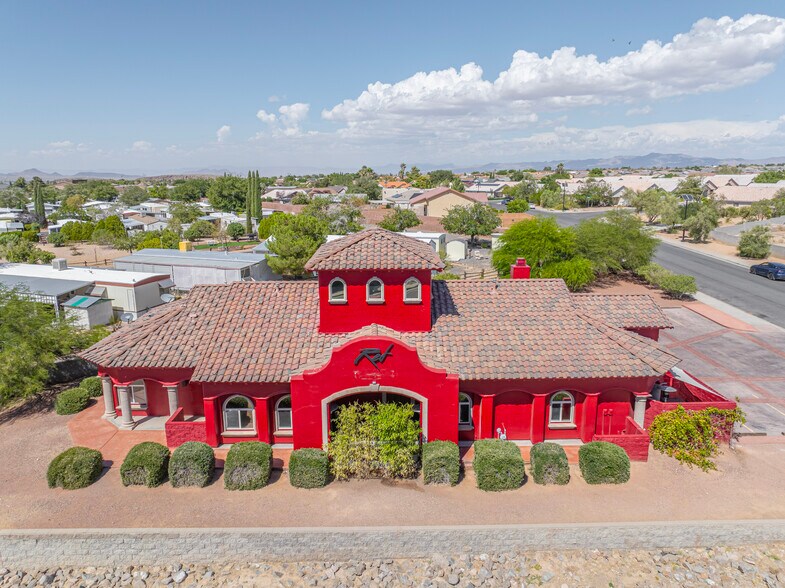 3015 Hualapai Mountain Rd, Kingman, AZ à vendre - Photo du bâtiment - Image 1 de 48