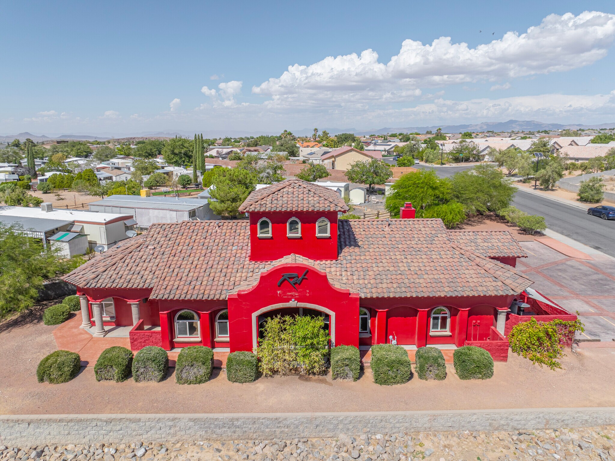 3015 Hualapai Mountain Rd, Kingman, AZ à vendre Photo du bâtiment- Image 1 de 49