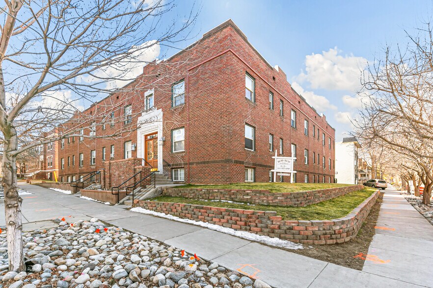 702 E 12th Ave, Denver, CO à vendre - Photo du bâtiment - Image 2 de 19