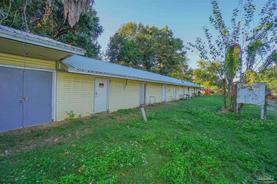 1201 T St, Pensacola, FL à vendre - Photo du bâtiment - Image 2 de 6