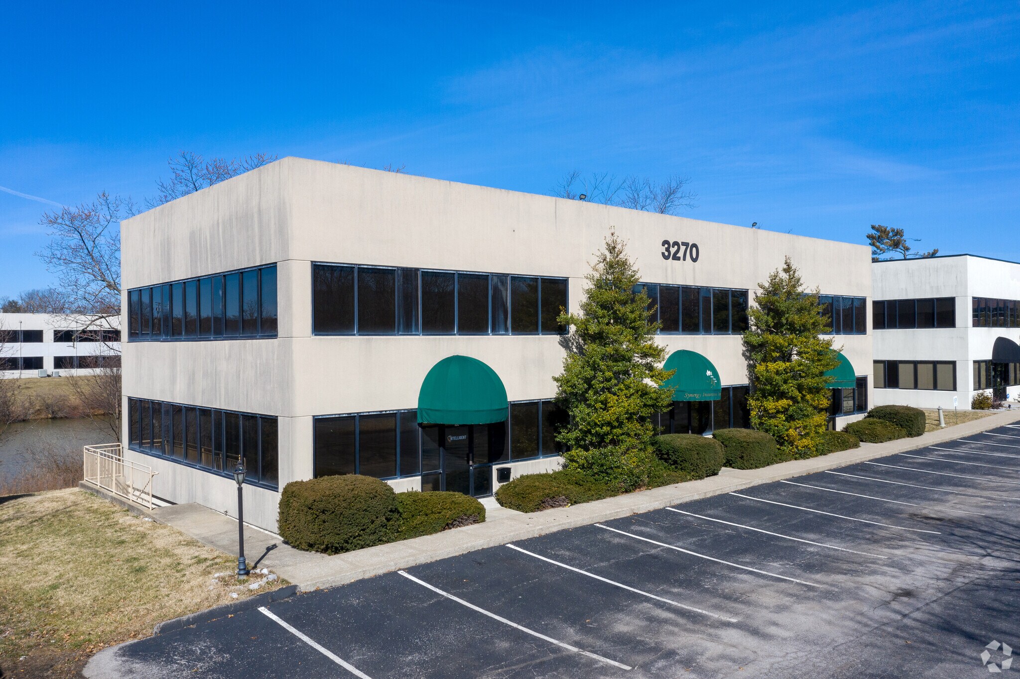 3270 Blazer Pky, Lexington, KY à louer Photo principale- Image 1 de 6