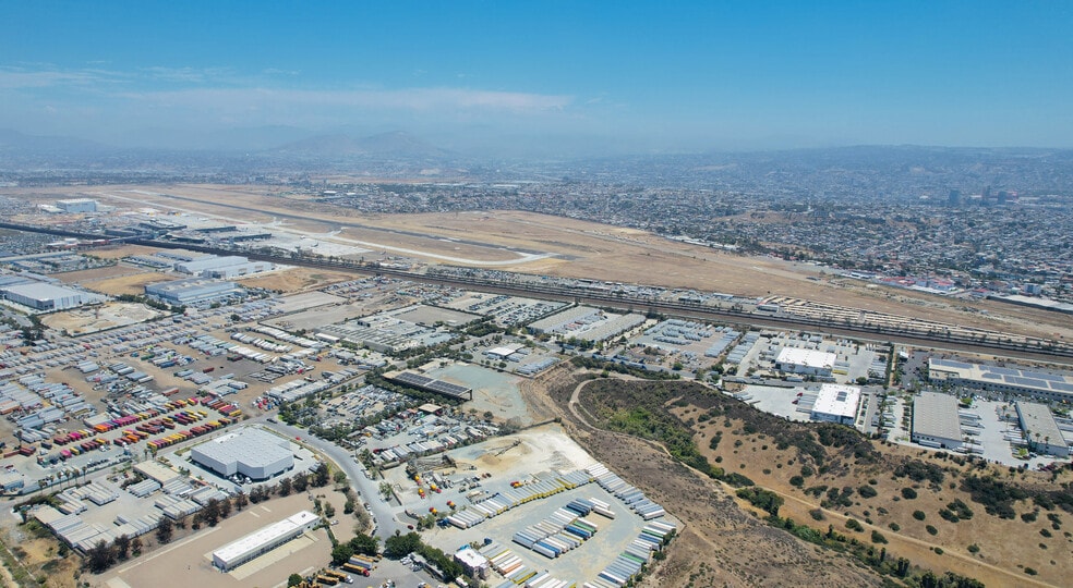 6903 Cactus Ct, San Diego, CA for lease - Building Photo - Image 1 of 6