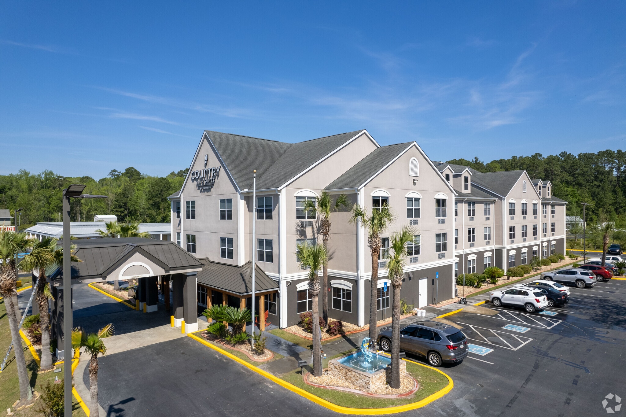 742 E General Stewart Way, Hinesville, GA for sale Primary Photo- Image 1 of 5