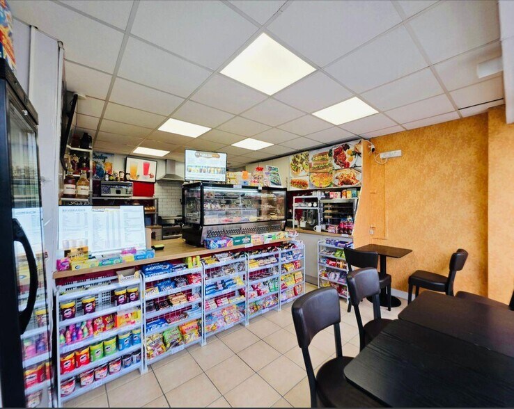 21 Rayleigh Rd, Leigh On Sea à vendre - Photo intérieure - Image 2 de 5