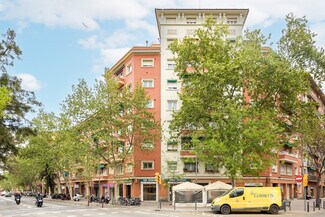 Plus de détails pour Commerce de détail à louer