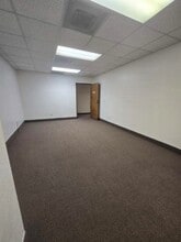 7710 Balboa Ave, San Diego, CA for lease Interior Photo- Image 2 of 4
