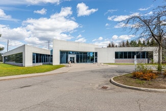 Plus de détails pour 2505 St. Laurent Blvd, Ottawa, ON - Bureau/Médical à louer