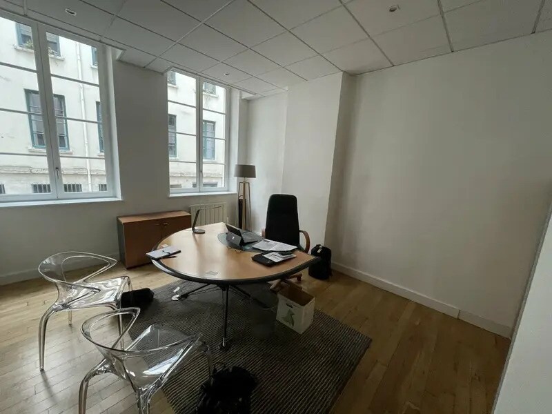 19 Place Tolozan, Lyon à louer Photo intérieure- Image 1 de 10