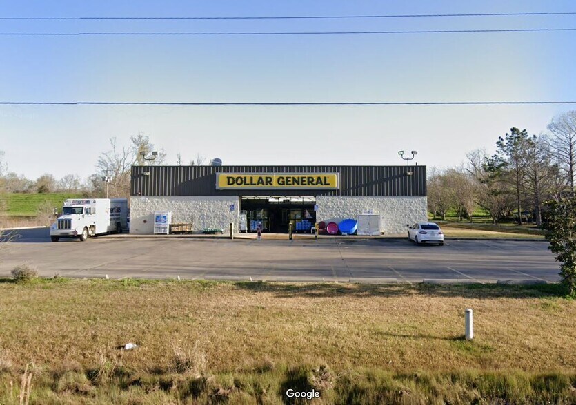 553 Highway 1, Marksville, LA à vendre - Photo du bâtiment - Image 2 de 2