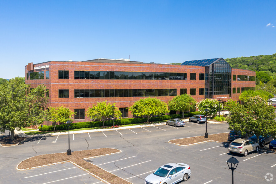 500 Hills Dr, Bedminster, NJ for lease - Building Photo - Image 1 of 12