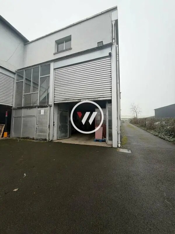 Flex dans Saint-Brice-sous-Forêt à louer Photo du bâtiment- Image 1 de 7