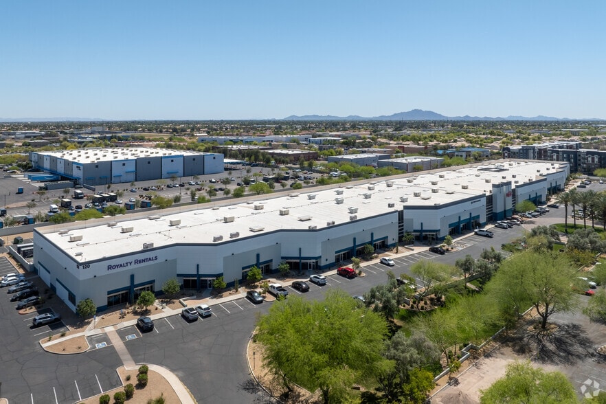 120 E Corporate Pl, Chandler, AZ for lease - Building Photo - Image 3 of 5