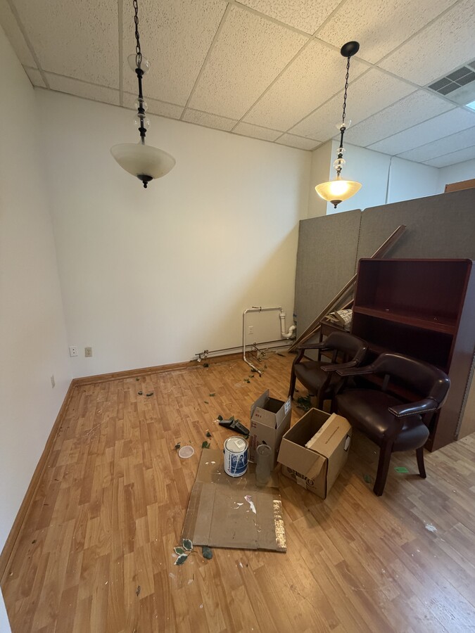 294 Route 101, Amherst, NH 03031 - Unit 7 - - Interior Photo - Image 2 of 7