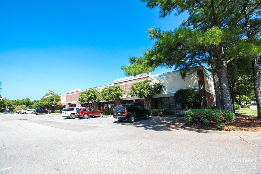 1682 Shelby Oaks Dr N, Memphis, TN for lease - Building Photo - Image 3 of 6