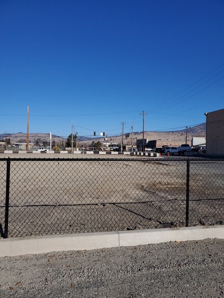 3732 S 6th St, Klamath Falls, OR for sale - Building Photo - Image 2 of 10