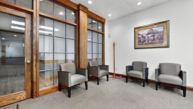 2 Storer St, Kennebunk, ME à louer Photo intérieure- Image 2 de 9