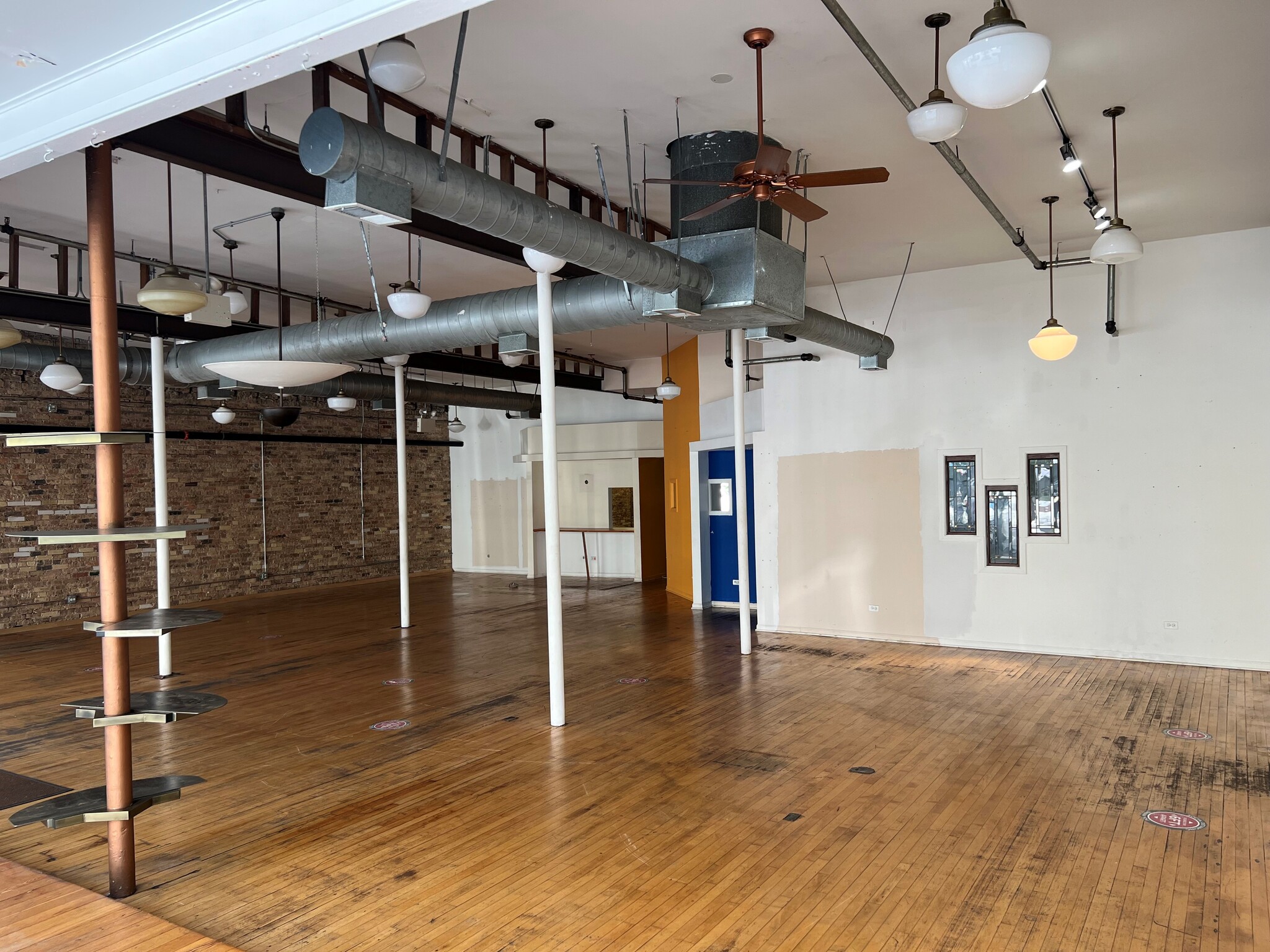 3044 N Lincoln Ave, Chicago, IL for lease Building Photo- Image 1 of 6