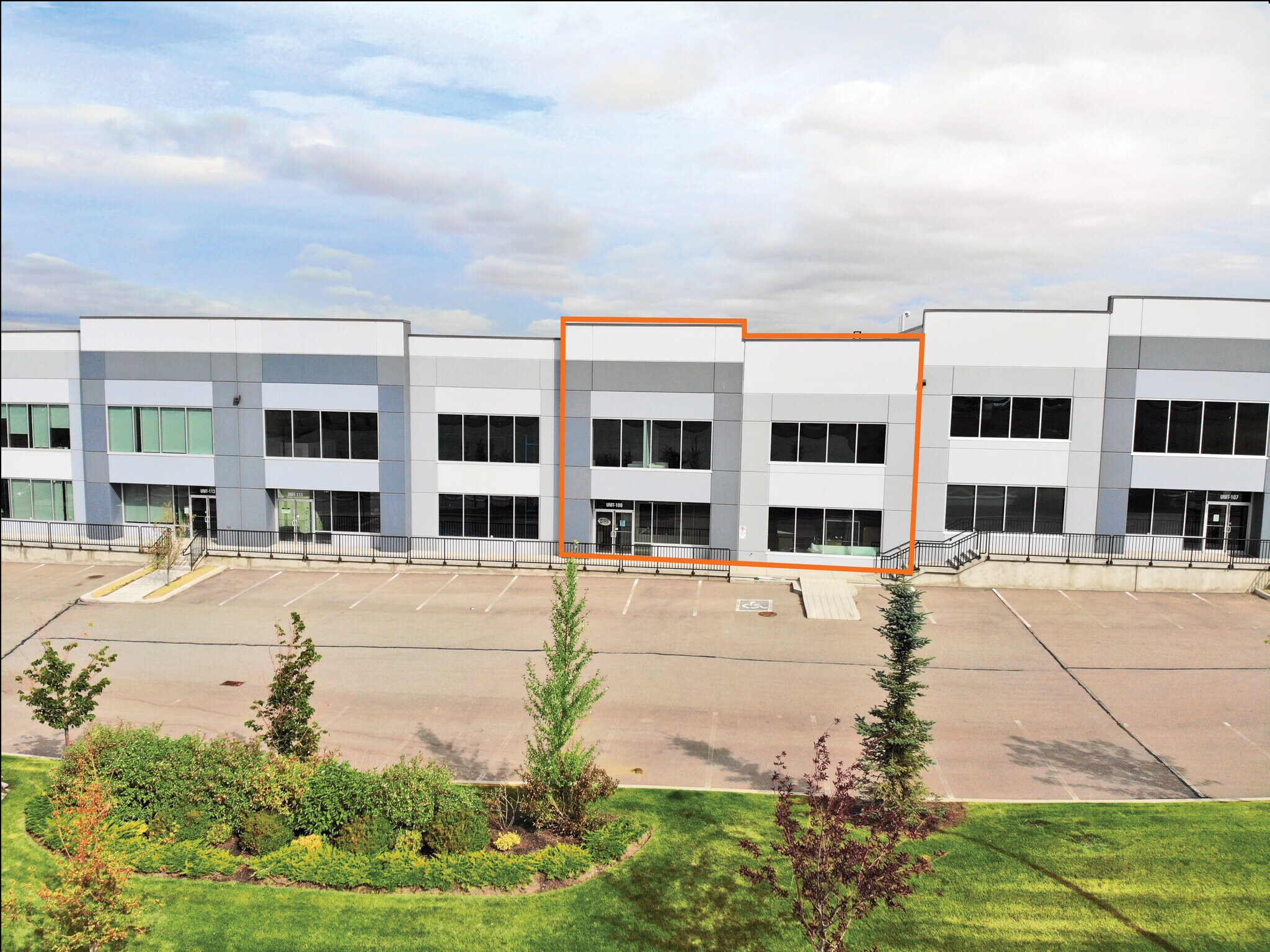 18 Highland Park Way NE, Airdrie, AB à vendre Photo du bâtiment- Image 1 de 1