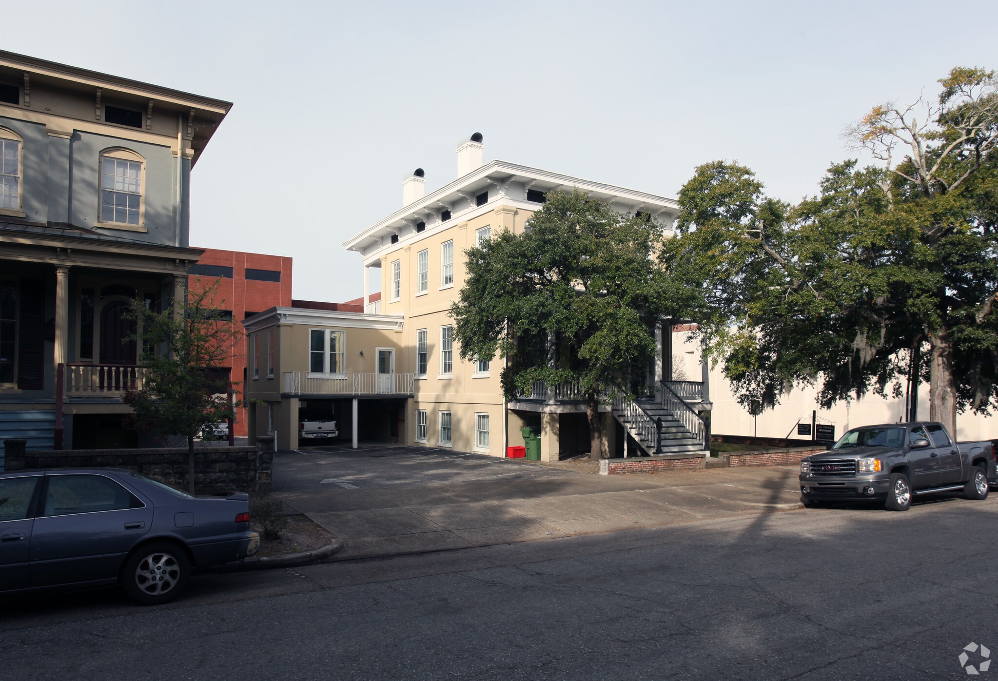 19 N 5th Ave, Wilmington, NC for sale Primary Photo- Image 1 of 8