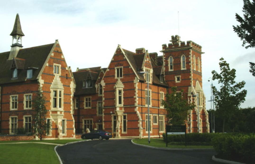 The Manor, Birmingham for lease Primary Photo- Image 1 of 2