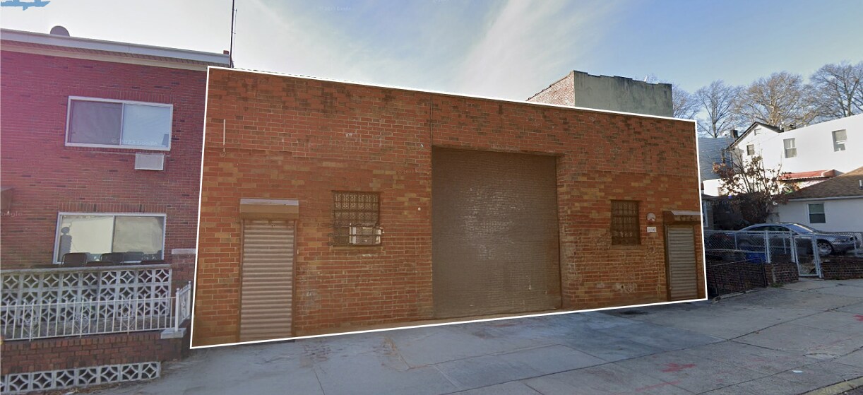 28 Marginal St W, Brooklyn, NY à vendre Photo du bâtiment- Image 1 de 1