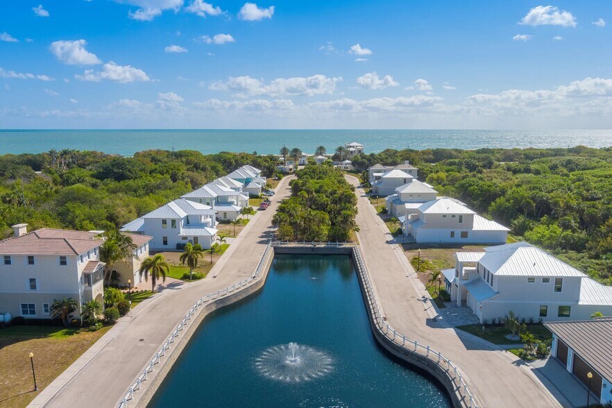 104 Ocean Estates Dr, Hutchinson Island, FL à vendre - Autre - Image 2 de 14