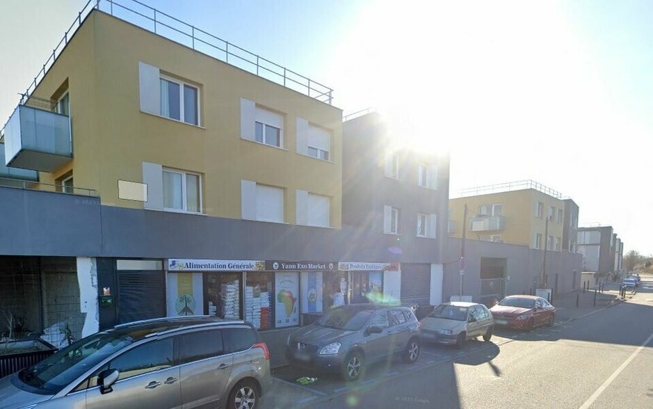 Retail in La Verrière for sale - Building Photo - Image 2 of 7