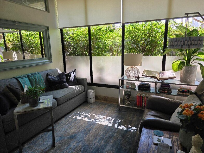 1247 7th St, Santa Monica, CA à louer - Photo du bâtiment - Image 2 de 6