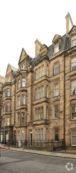 187-189 Bruntsfield Pl, Edinburgh for sale - Primary Photo - Image 1 of 1