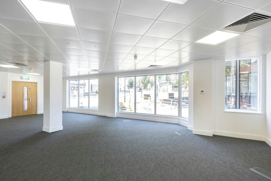 Queens Road Quadrant, Brighton for lease - Building Photo - Image 1 of 15